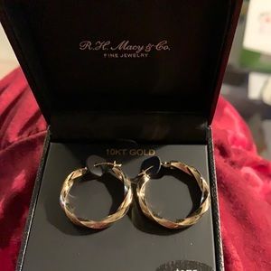 10 k gold earrings paid 200.00